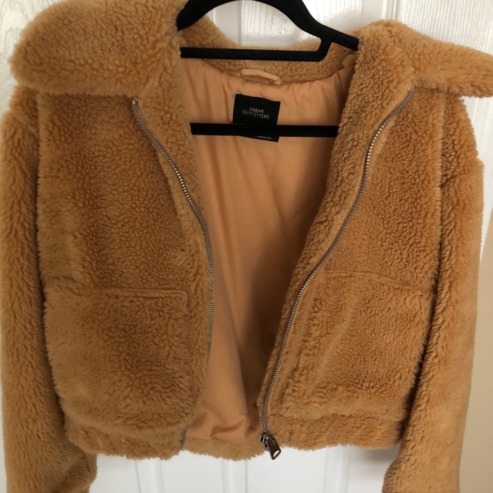 Uo Cropped Teddy Jacket - image 4